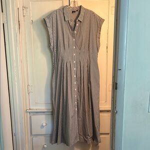 Button-Front Striped Shirt Dress - Grey/White